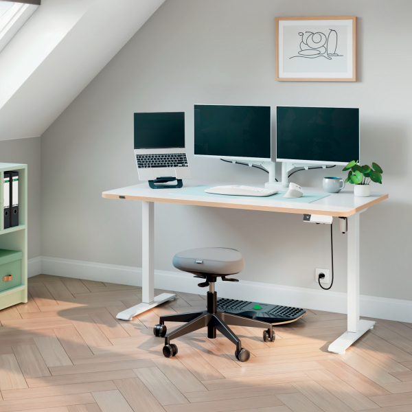 LEITZ Ergo 67730001 elektrisch höhenverstellbarer Schreibtisch weiß rechteckig abgerundet, T-Fuß-Gestell weiß 140,0 x 80,0 cm